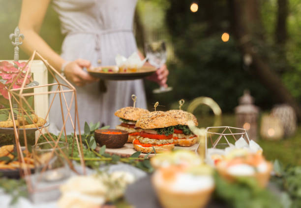 What You Will Need To Organize A Perfect Garden Party Buffet