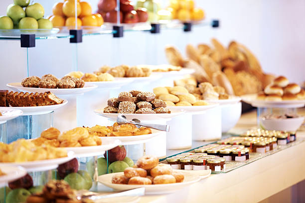 How to Eat Healthy at a Hotel Breakfast Buffet